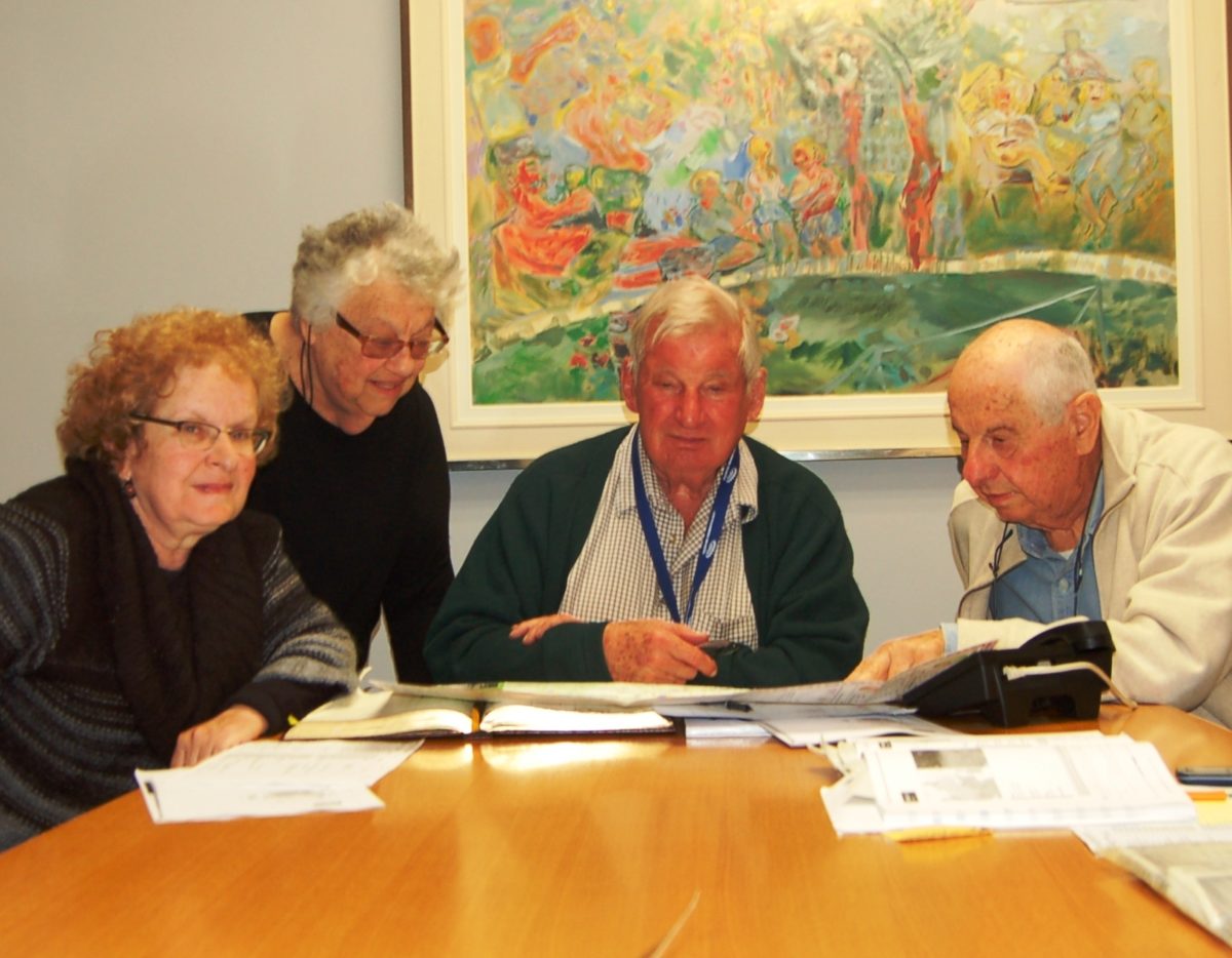 Veronica Belling (left), with Glenda Levitt, Ben Rabinowitz and Abel Levitt 