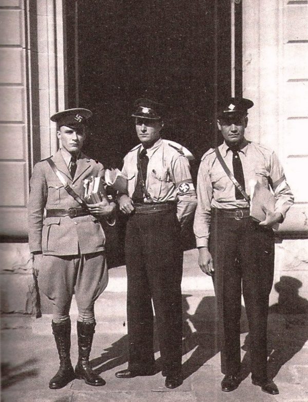 Greyshirt leaders accused of antisemitic defamation outside the court, Grahamstown, 1934