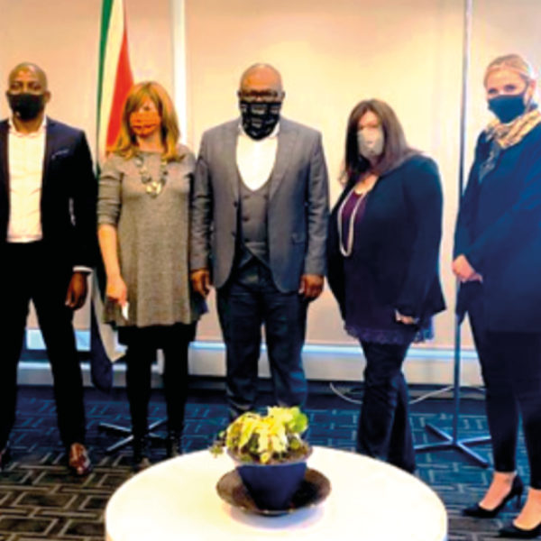 SAJBD Gauteng Council meeting with Johannesburg Executive Mayor, the late Geoff Makhubo, October 2020. From left, Nick Selamolela, Wendy Kahn, Mr Makhubo, Prof Karen Milner, Danny Mofsowitz